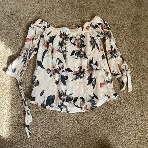 One Clothing LA Off the Shoulder Loose Pink Floral 3/4 Sleeve Top